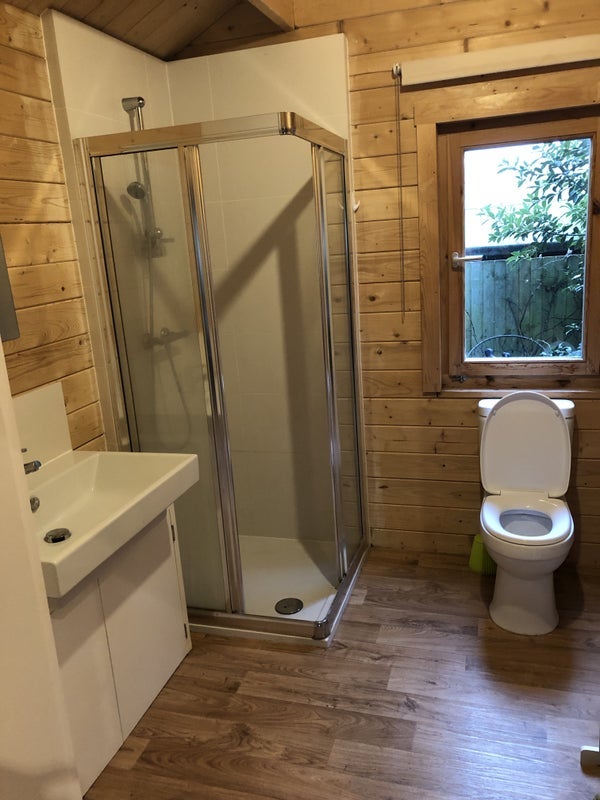 Flat East Sheen Avenue in Greater London