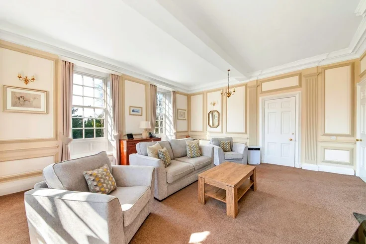 Flat Sutton Road in Sutton-under-Whitestonecliffe