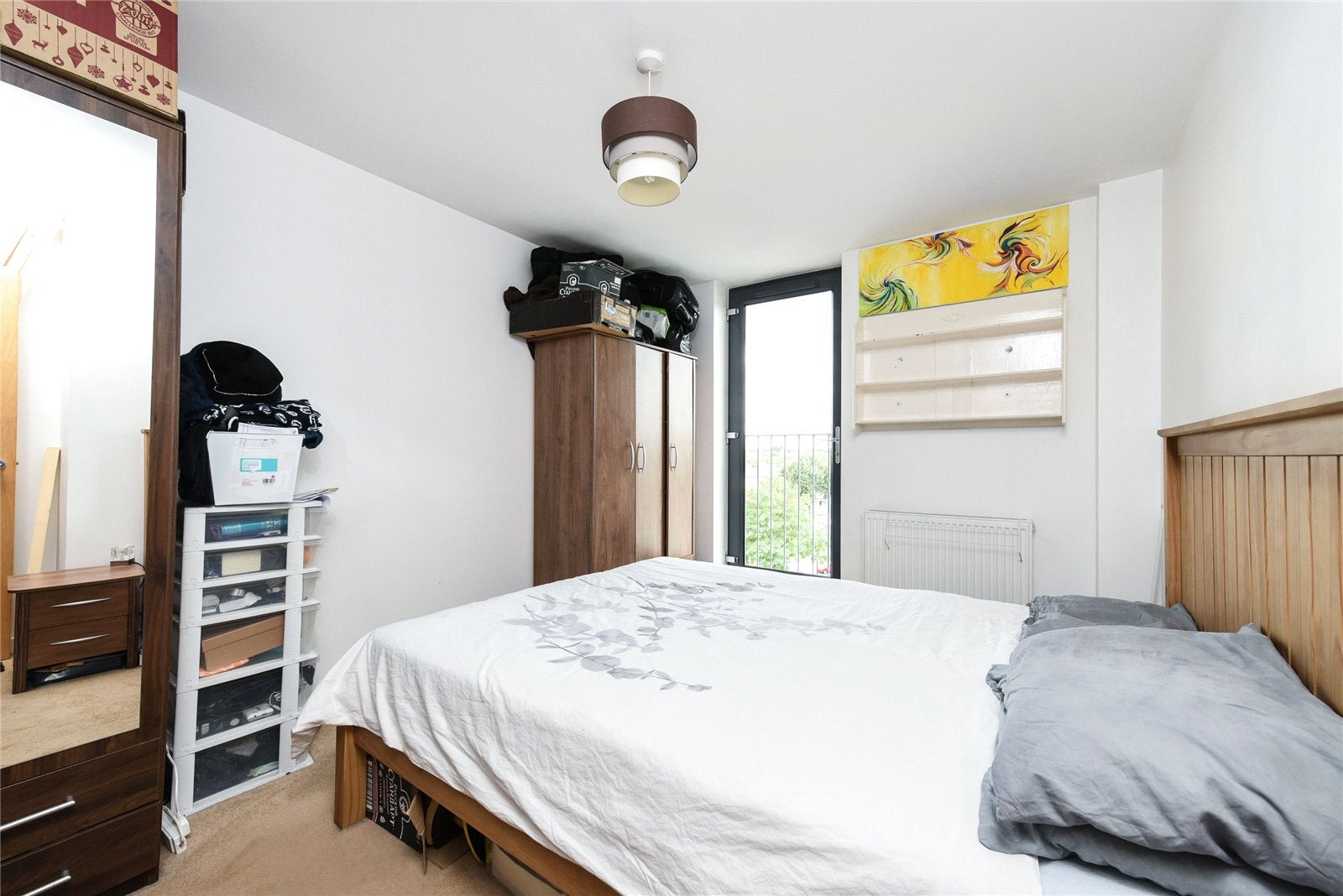 Flat Denmark Hill in London