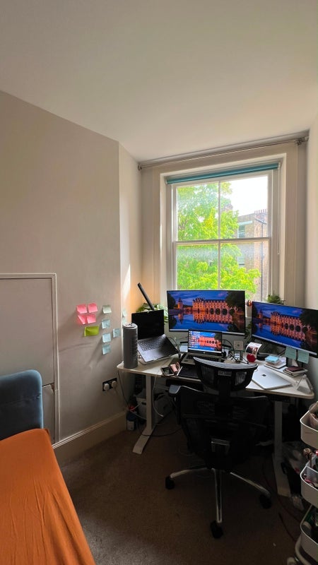 Room Wymering Road in City of Westminster