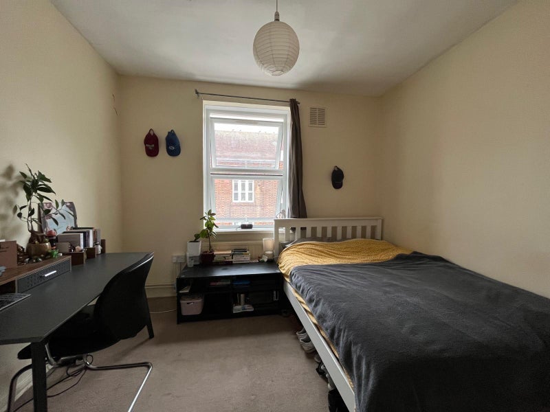 Room Gibraltar Walk in Greater London