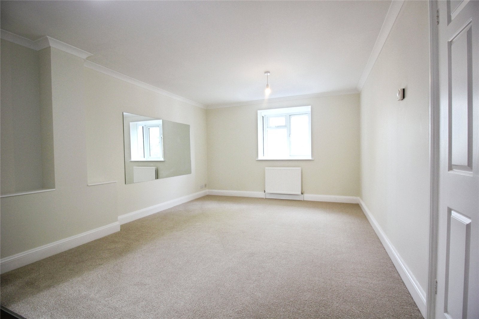 Flat Stansfield Close in Reading