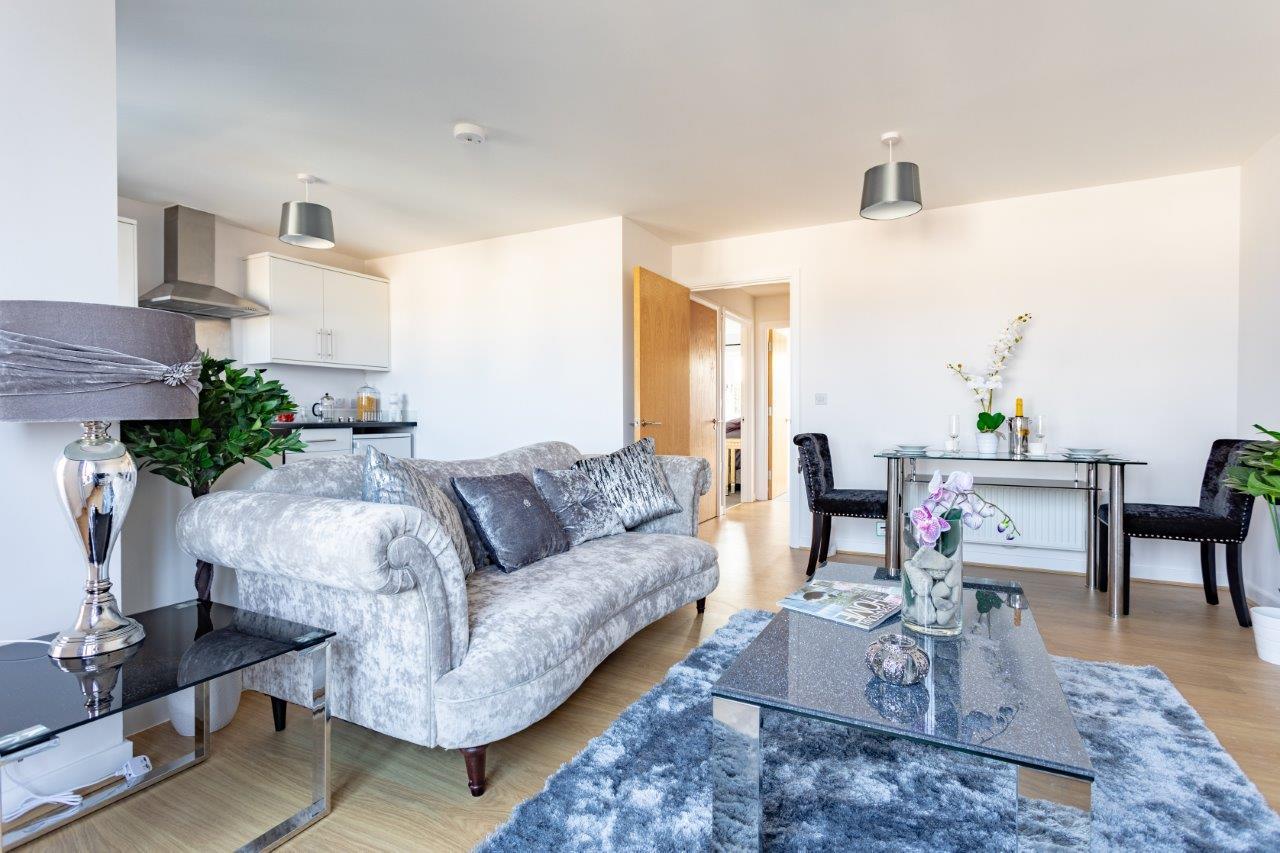 Flat Coulsdon Road in Caterham on the Hill