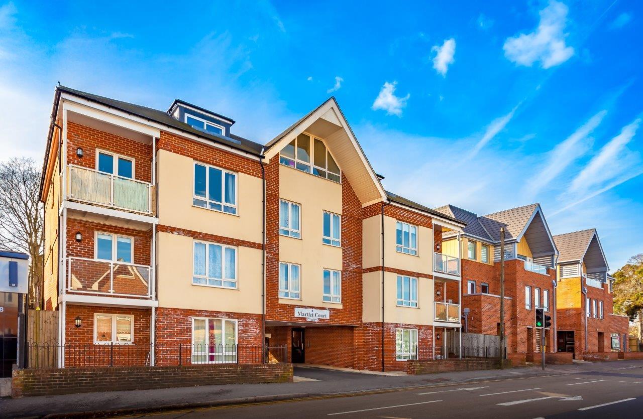 Flat Coulsdon Road in Caterham on the Hill