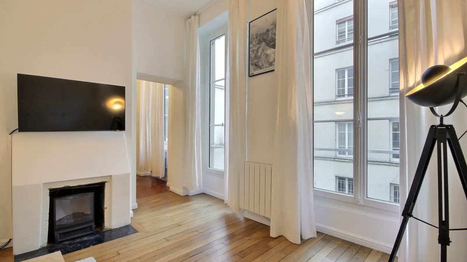 Flat Rue des Gravilliers in Paris