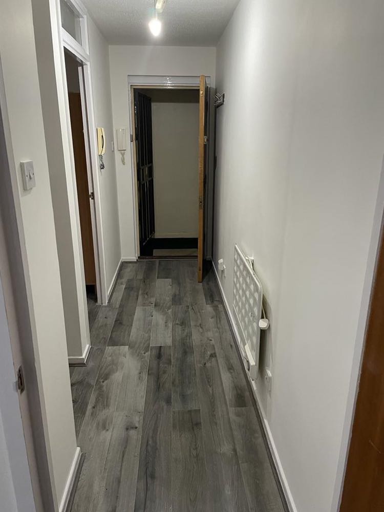 Flat St Leonard's Street in Greater London