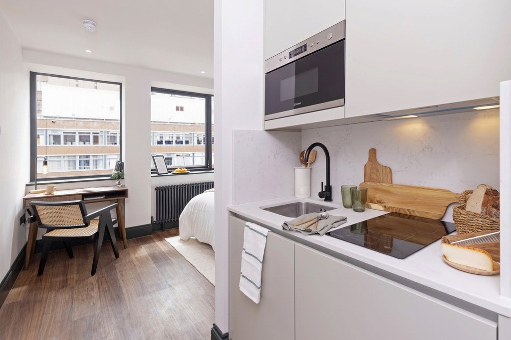 Flat James Street in Liverpool