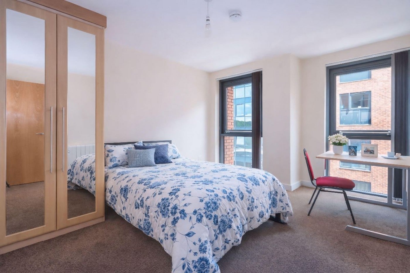 Flat Fitzwilliam Street in Sheffield
