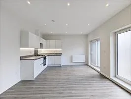 Flat Westerfield Road in Greater London