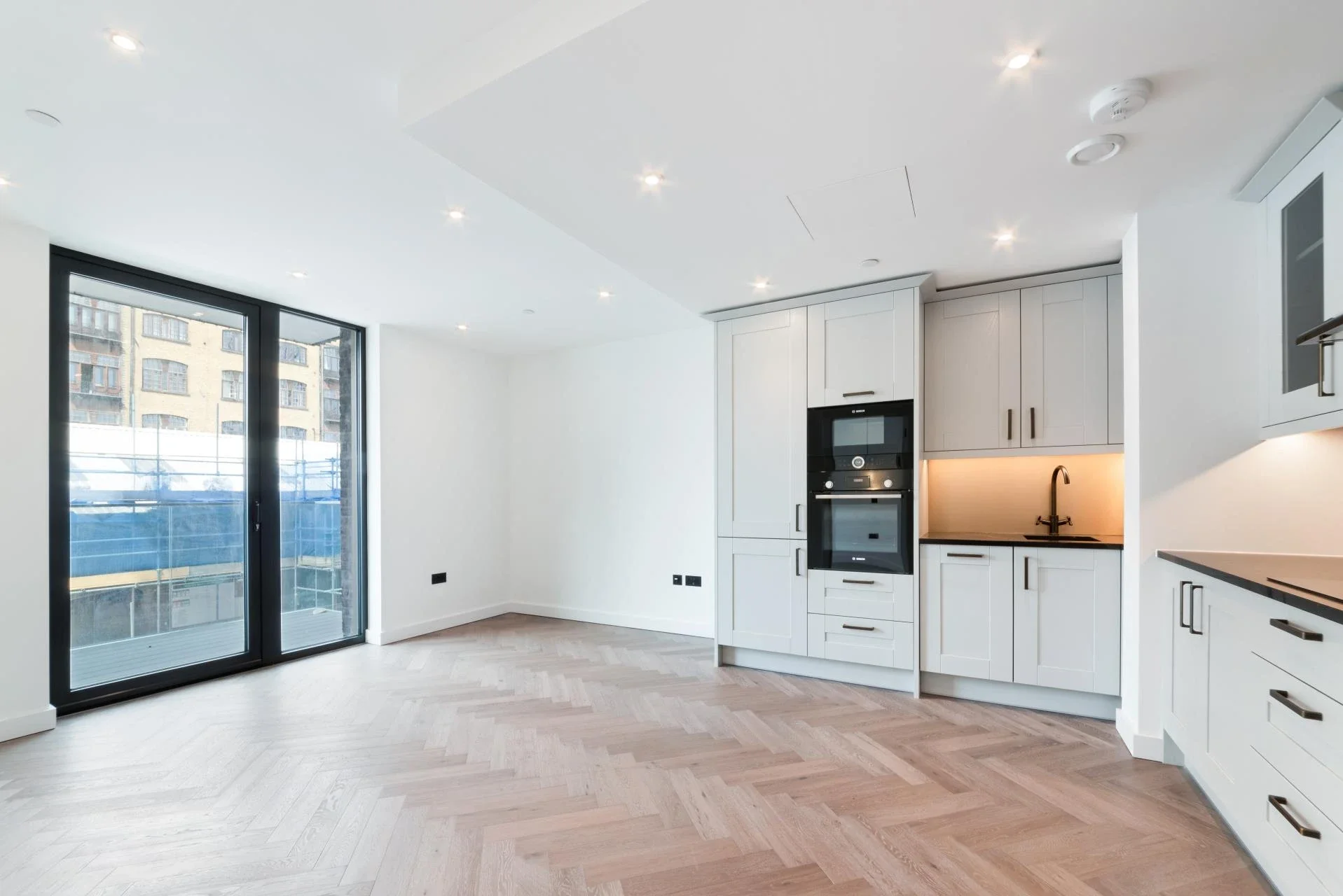 Flat Nesham Street in Greater London