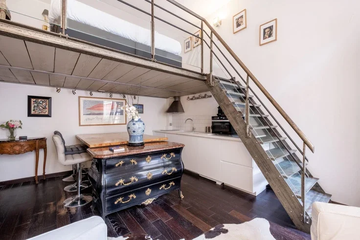 Flat Rue des Quatre-Vents in Paris