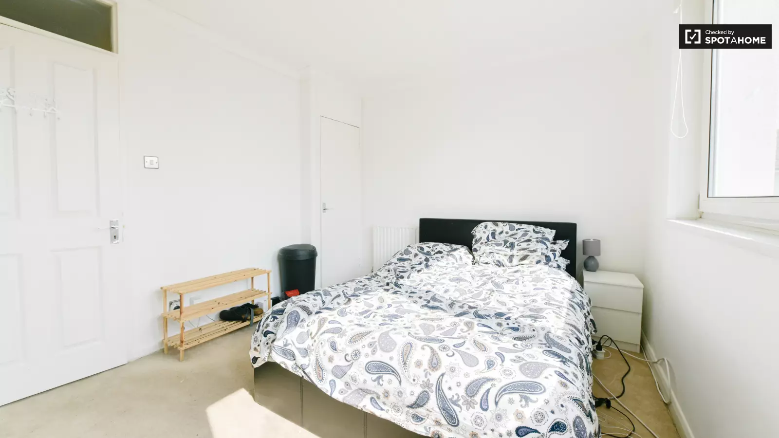 Flat St Anns Road in Greater London