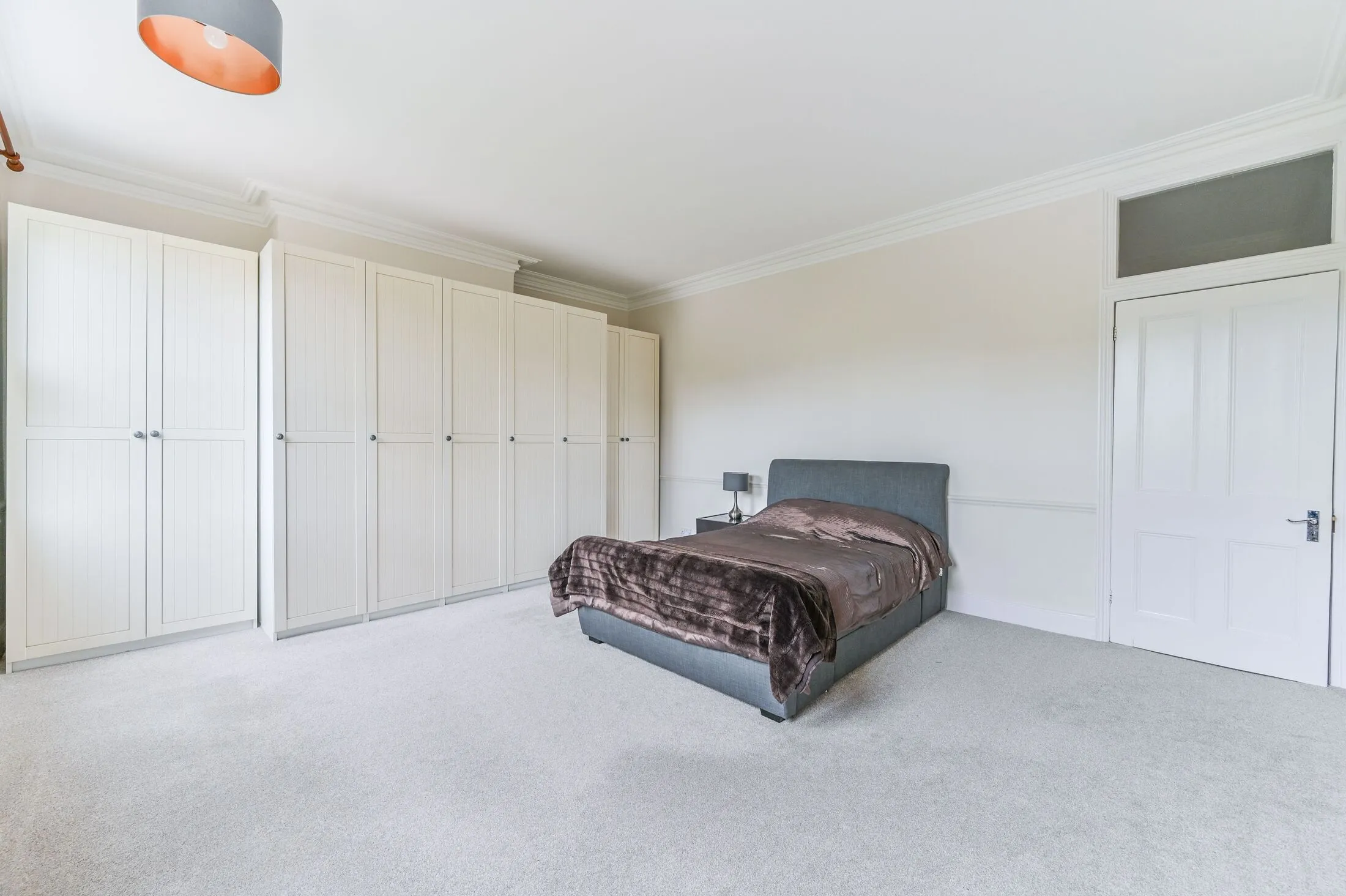 Flat Thornton Hill in Greater London