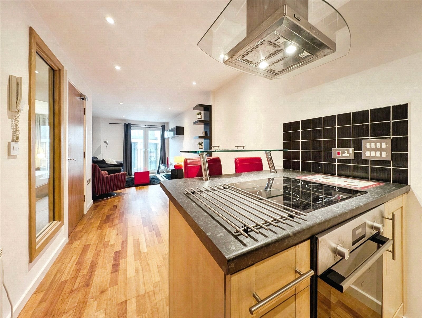 Flat Rutherford Street in Newcastle upon Tyne