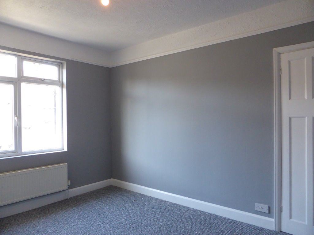 Flat Erroll Road in Hove