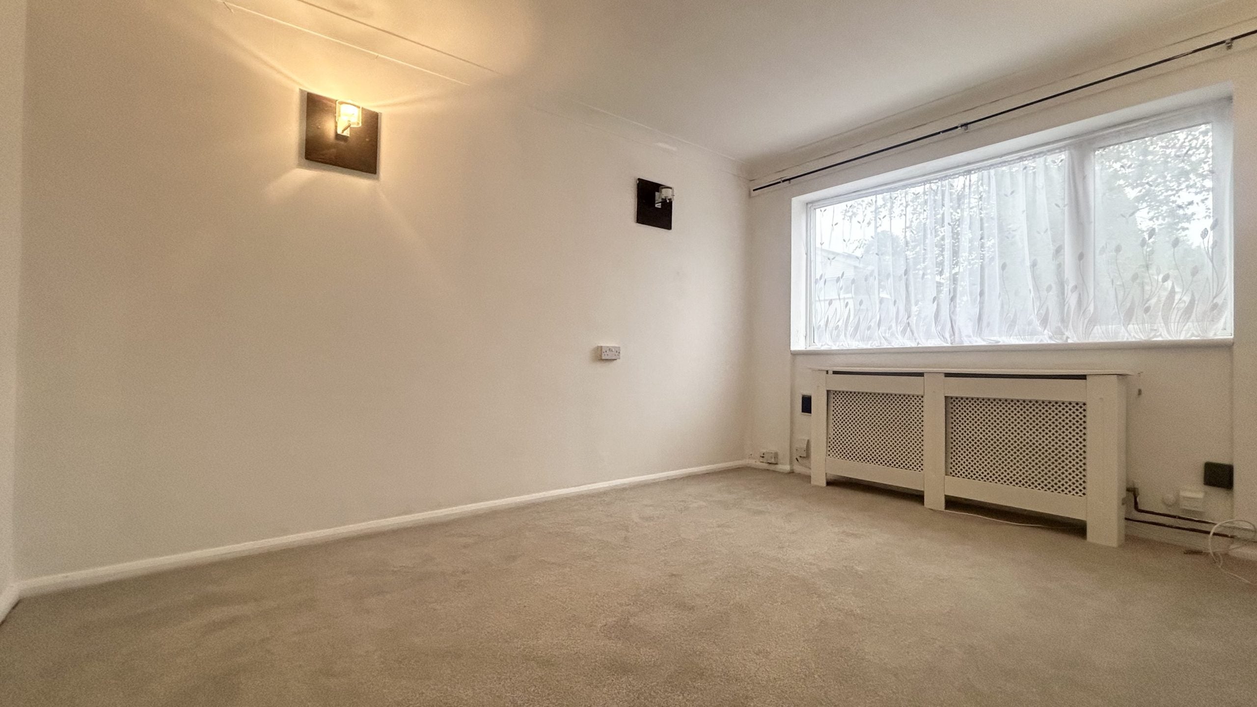 Flat Teignmouth Close in Leicester