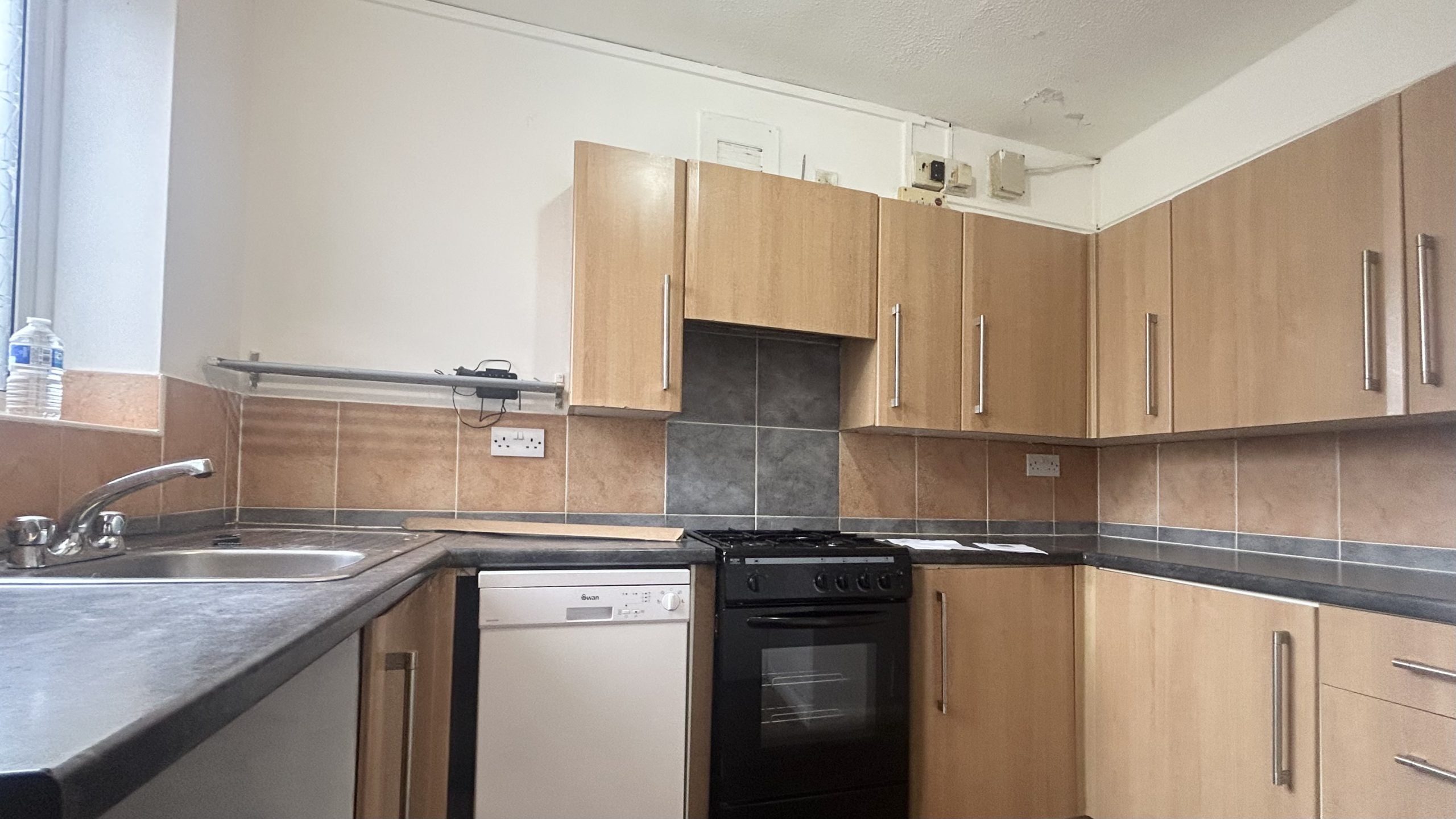 Flat Teignmouth Close in Leicester
