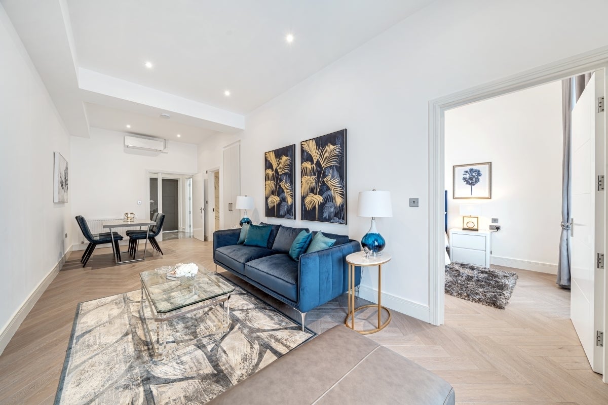 Flat Garway Road in City of Westminster