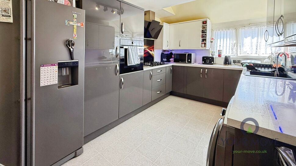 House Lipton Close in Greater London