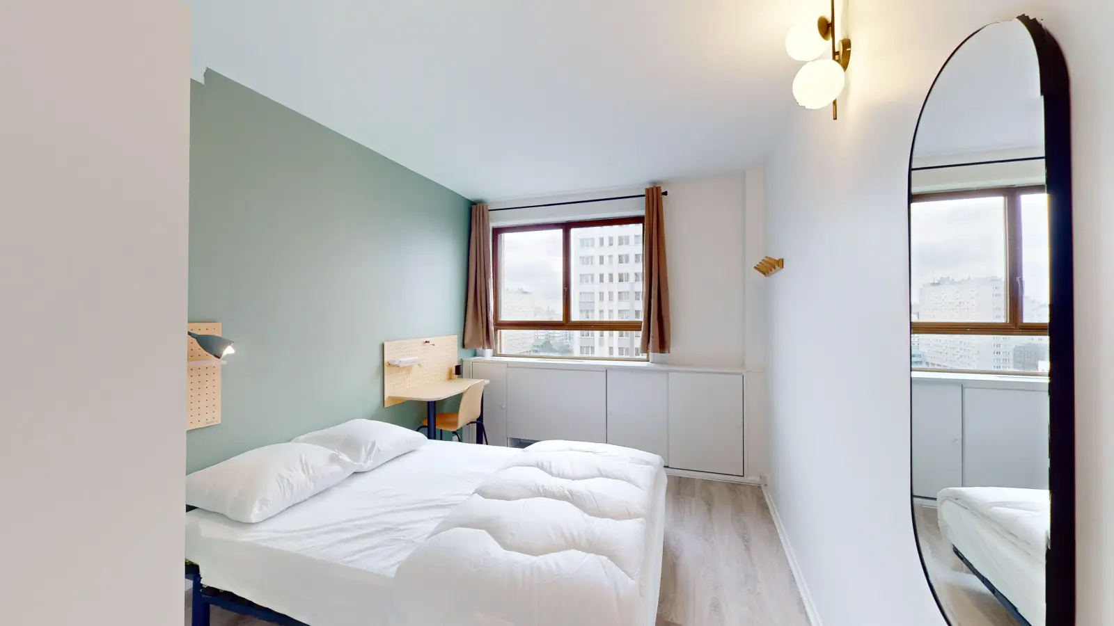 Chambre Rue des Lilas à Paris