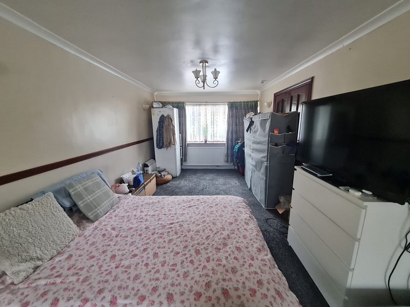 Room Eastbridge in Slough
