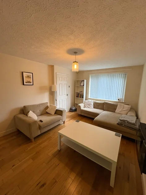 House Rearsby Close in Nottingham