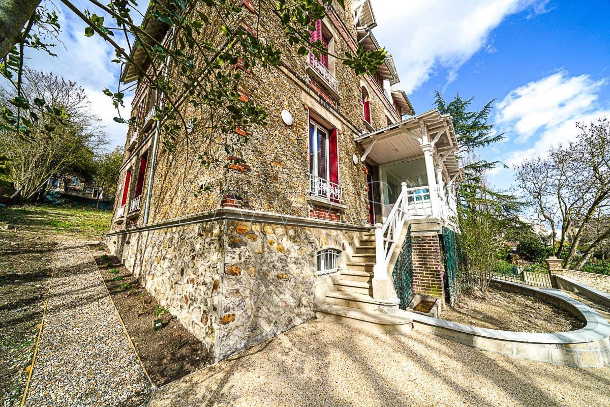 Appartement Avenue Claire à Pomponne