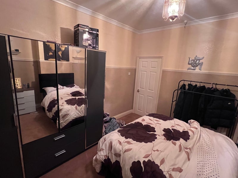 Room Grindle Road in Coventry