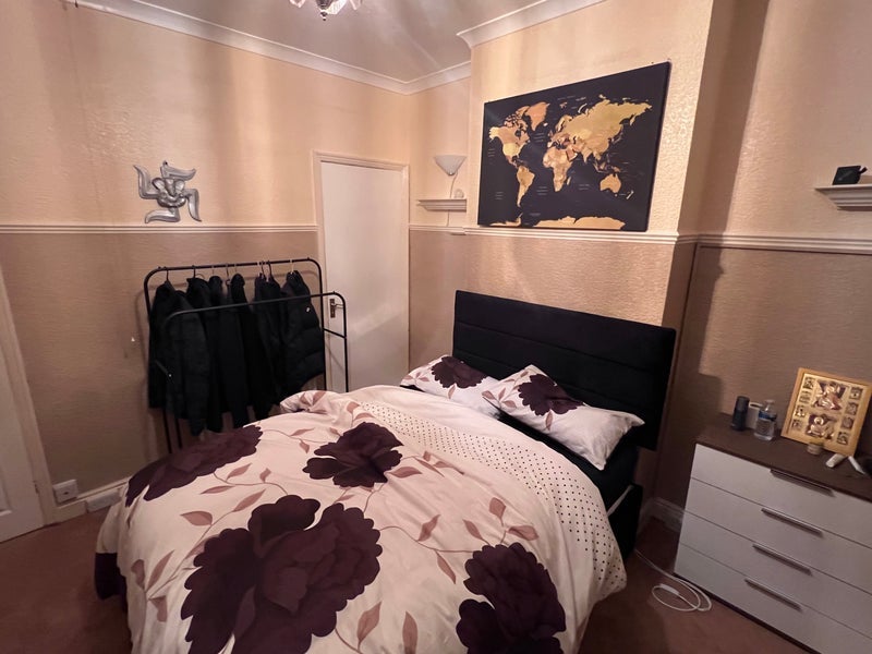 Room Grindle Road in Coventry