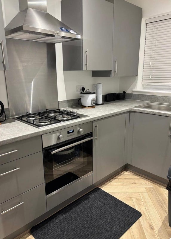 Room Daisy Mews in Litherland