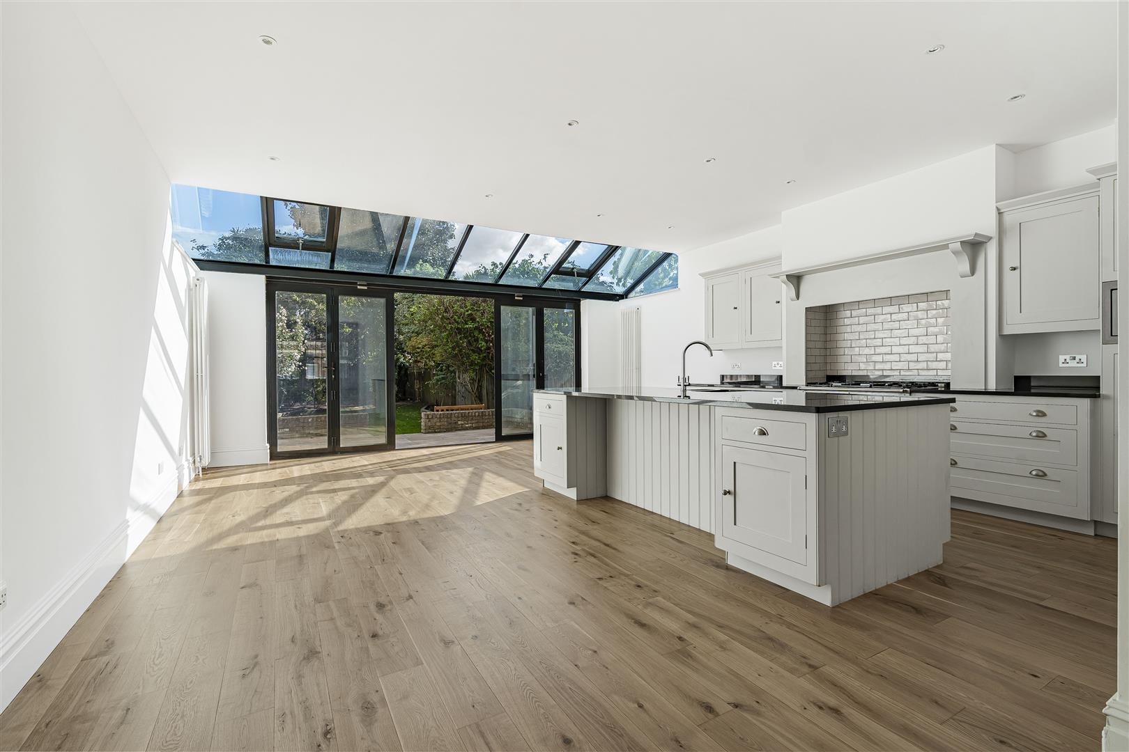 House St. Albans Road in Greater London