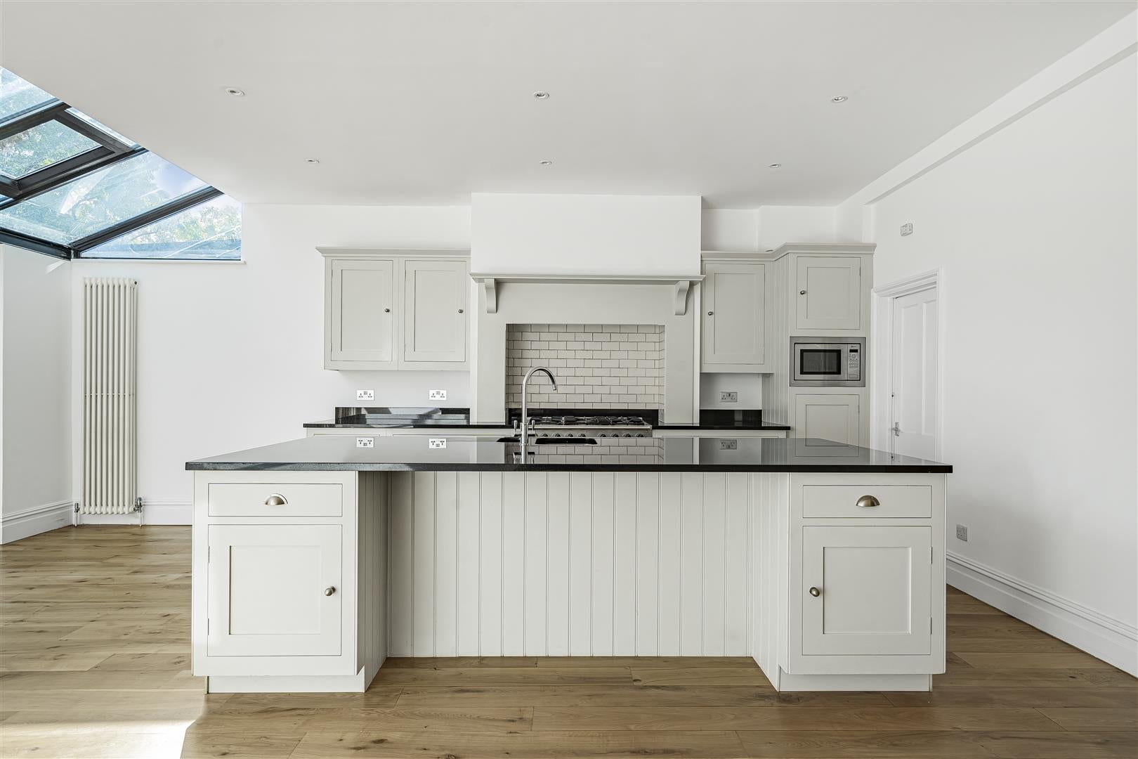 House St. Albans Road in Greater London
