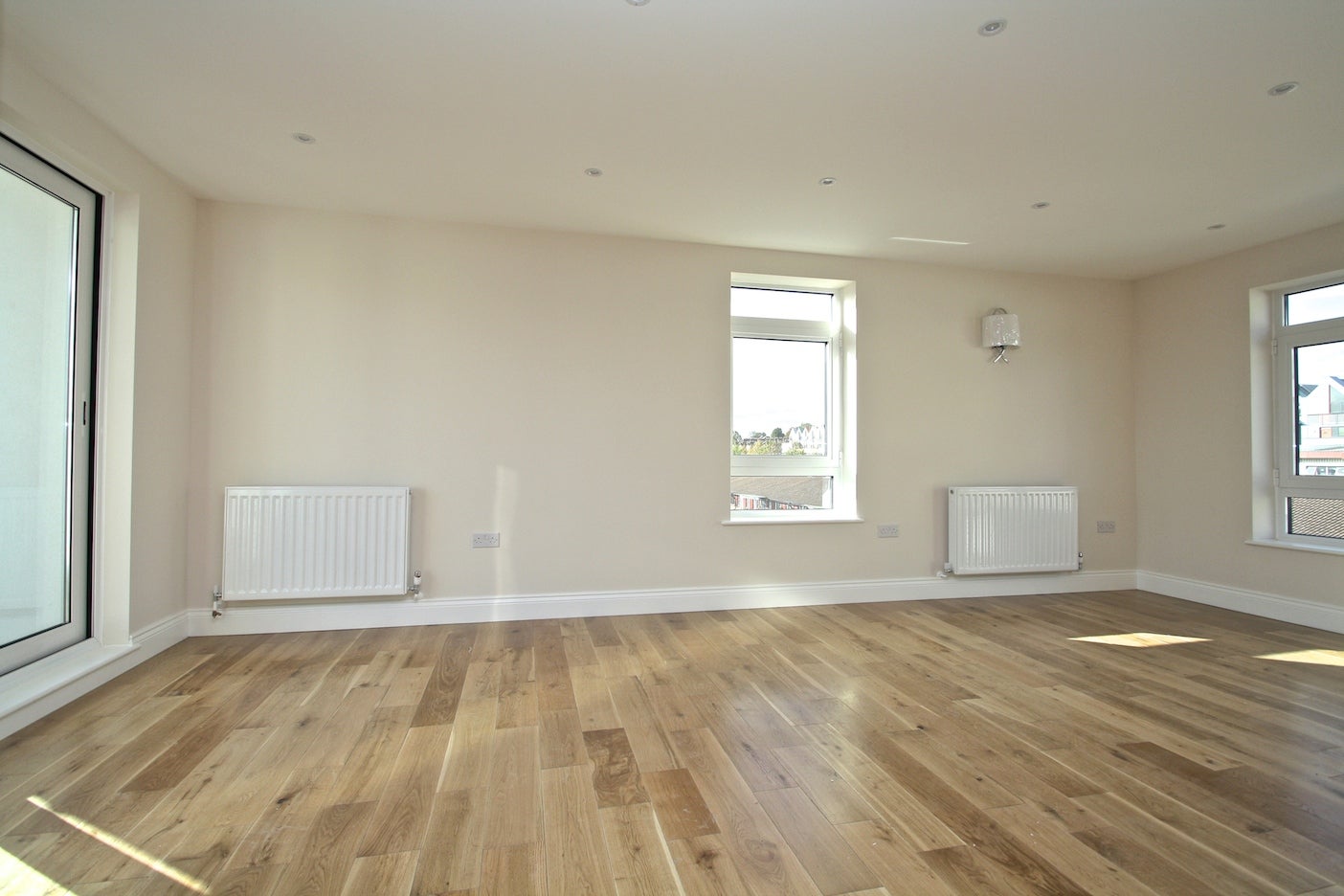Flat Mantle Road in London