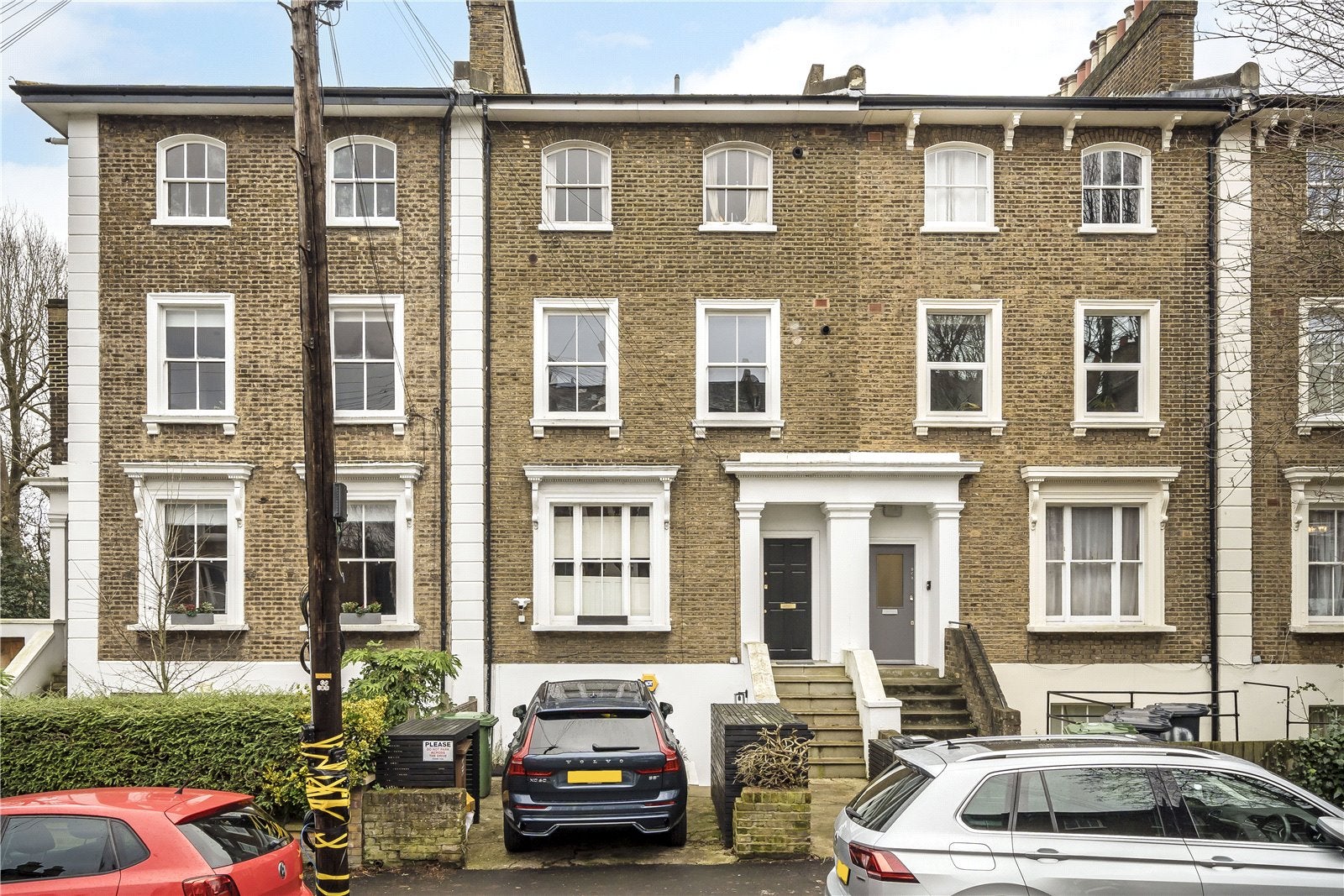 Flat Tyrwhitt Road in Greater London