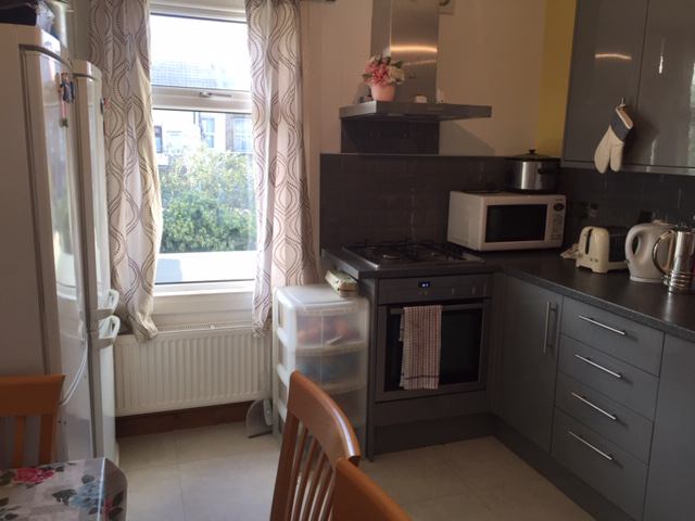 Room Leyton Park Road in Greater London