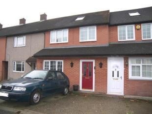 House Bearing Way in Greater London