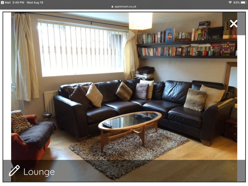 Room Mile End Road in Greater London