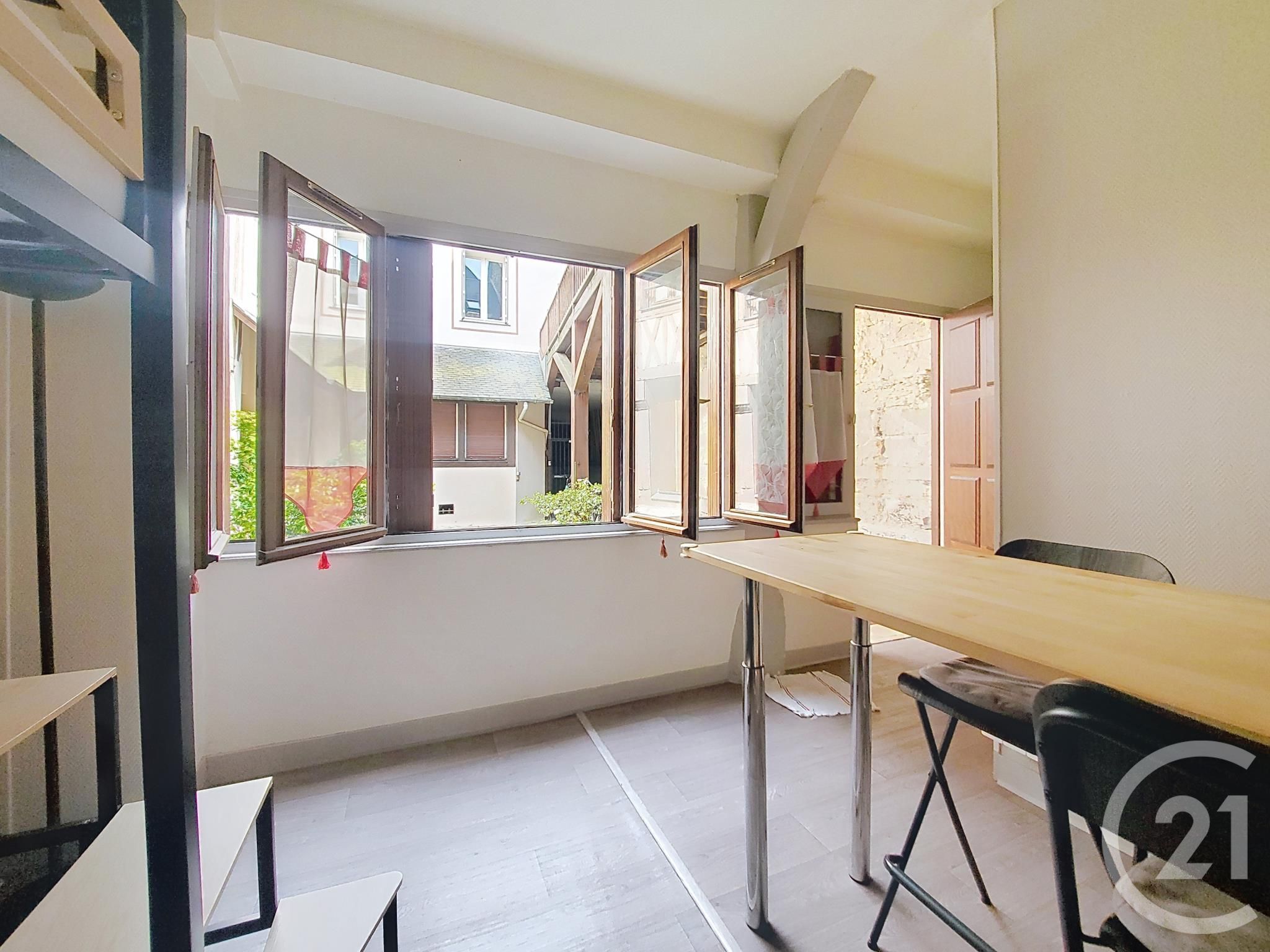 Appartement Place du Vieux Marché à Rouen
