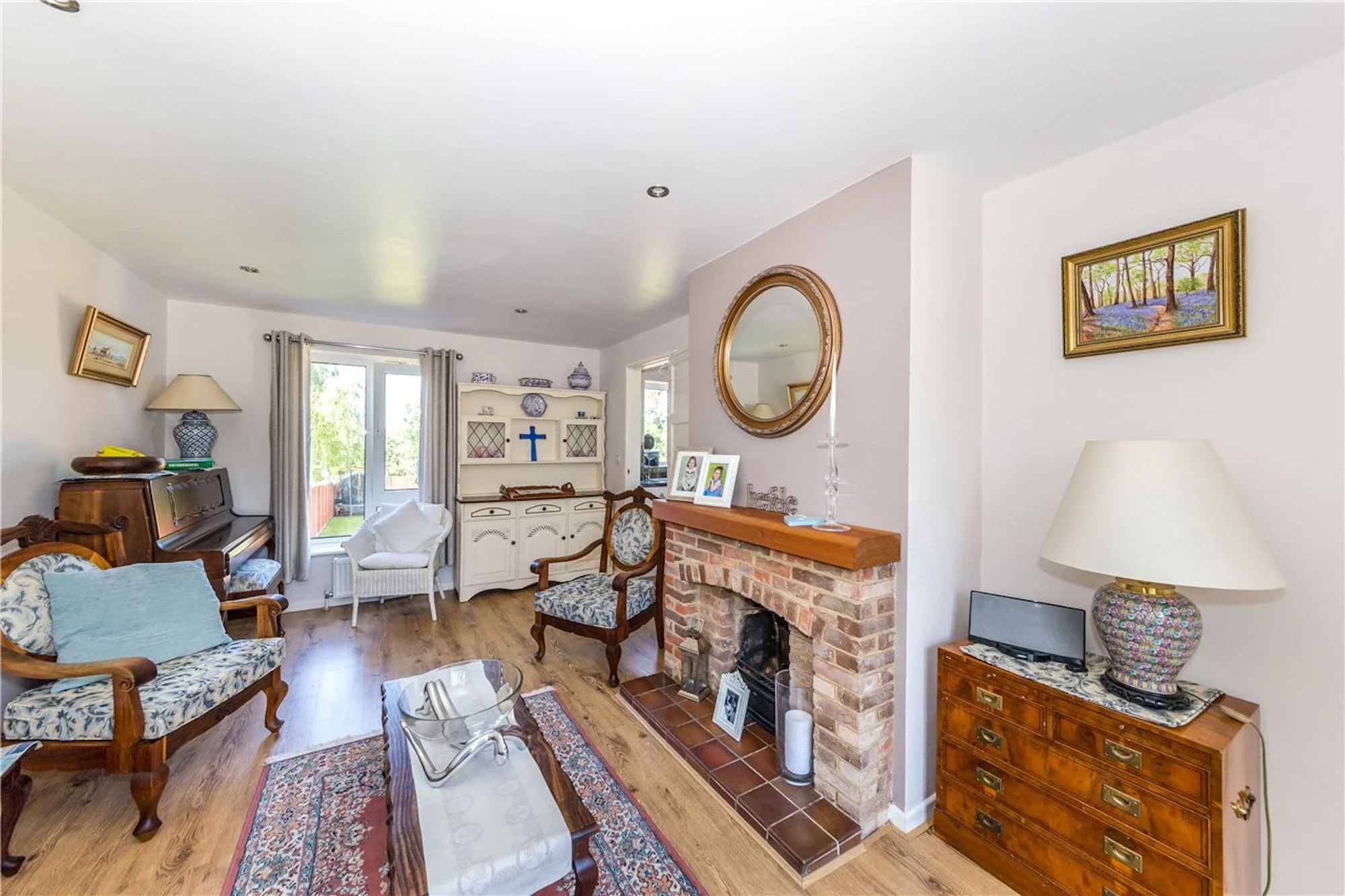 House Roundfield Avenue in St Albans