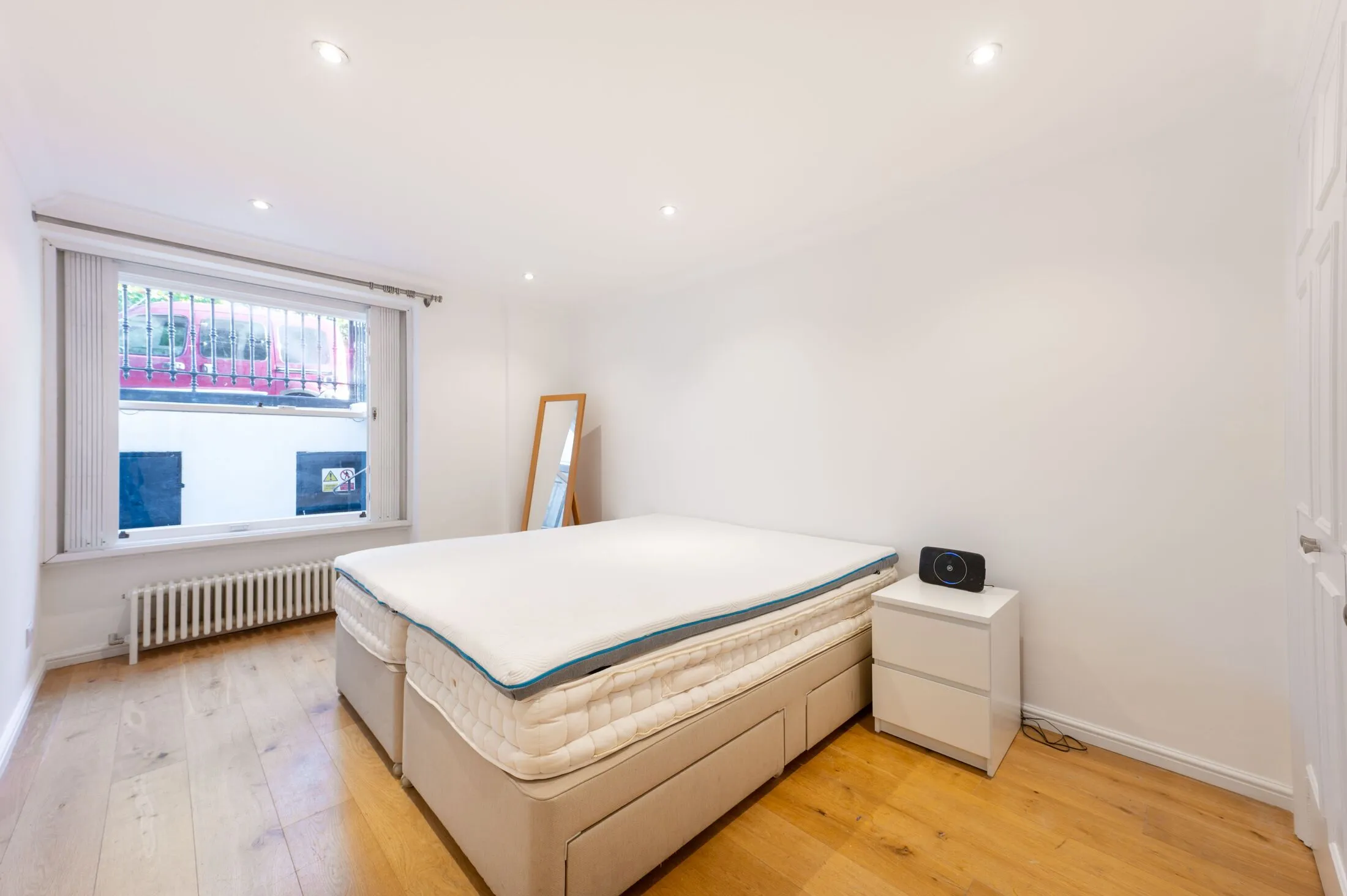 Flat Rede Place in City of Westminster