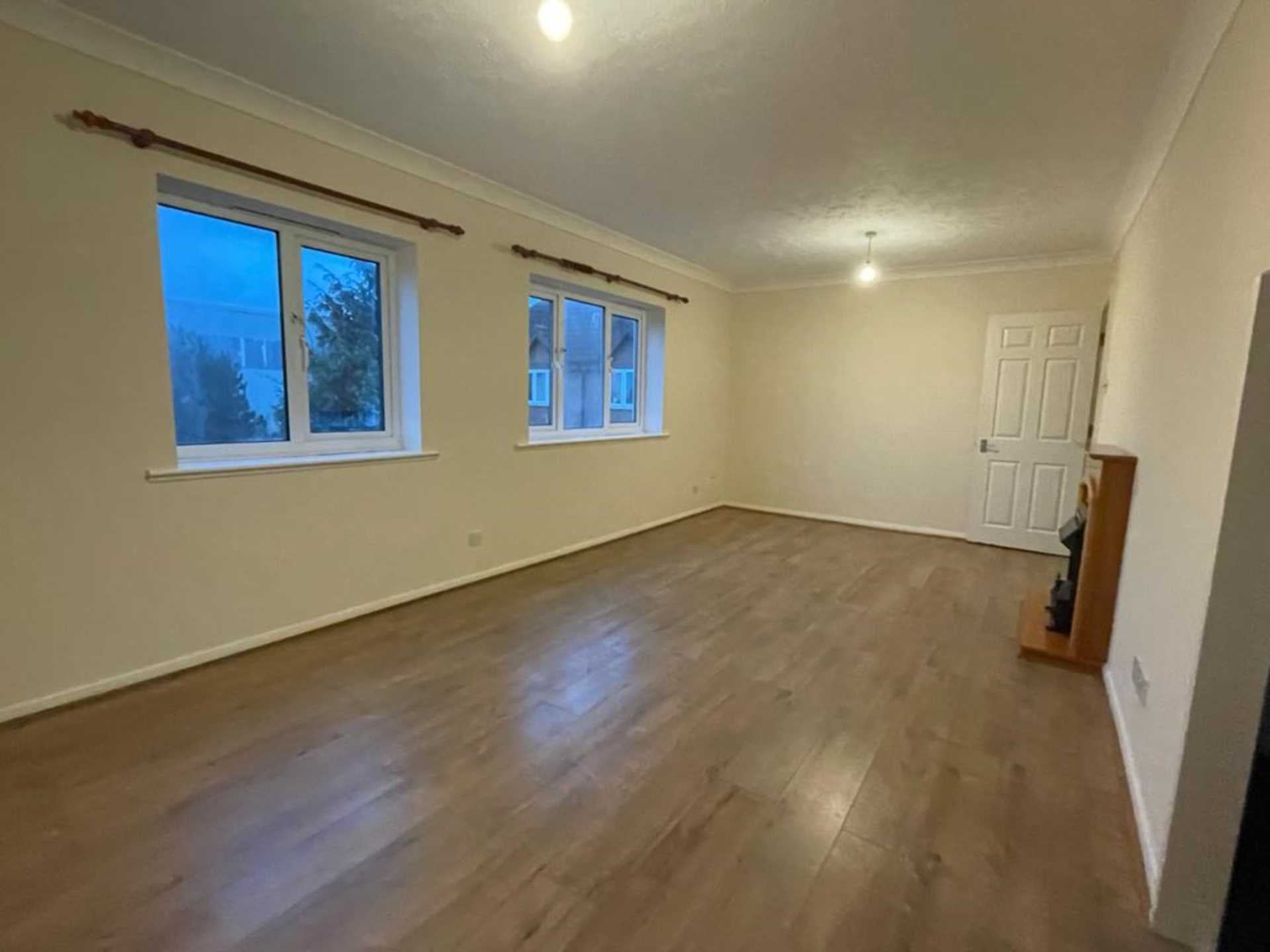 Flat Cornwallis Close in Greater London