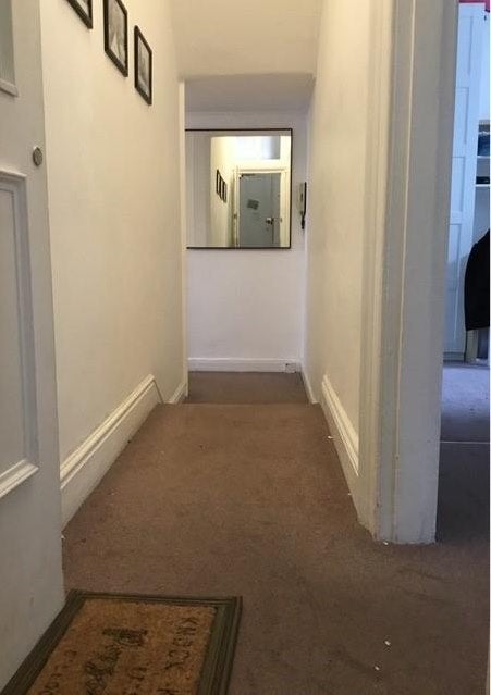 Flat Goldney Road in Bristol
