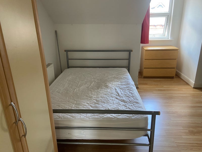 Room Back Archery Street in Leeds