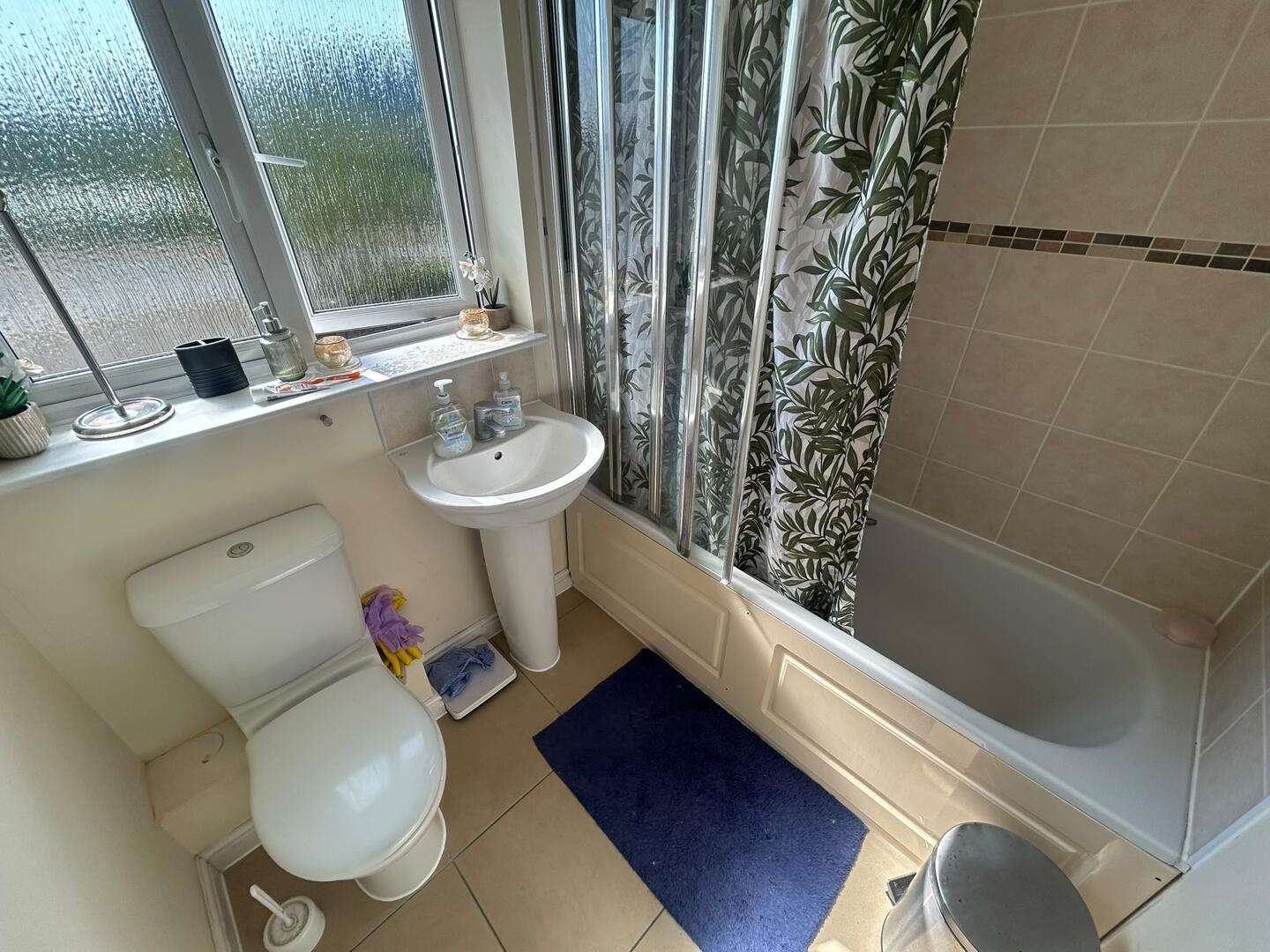 Room Dorney Place in Dartford