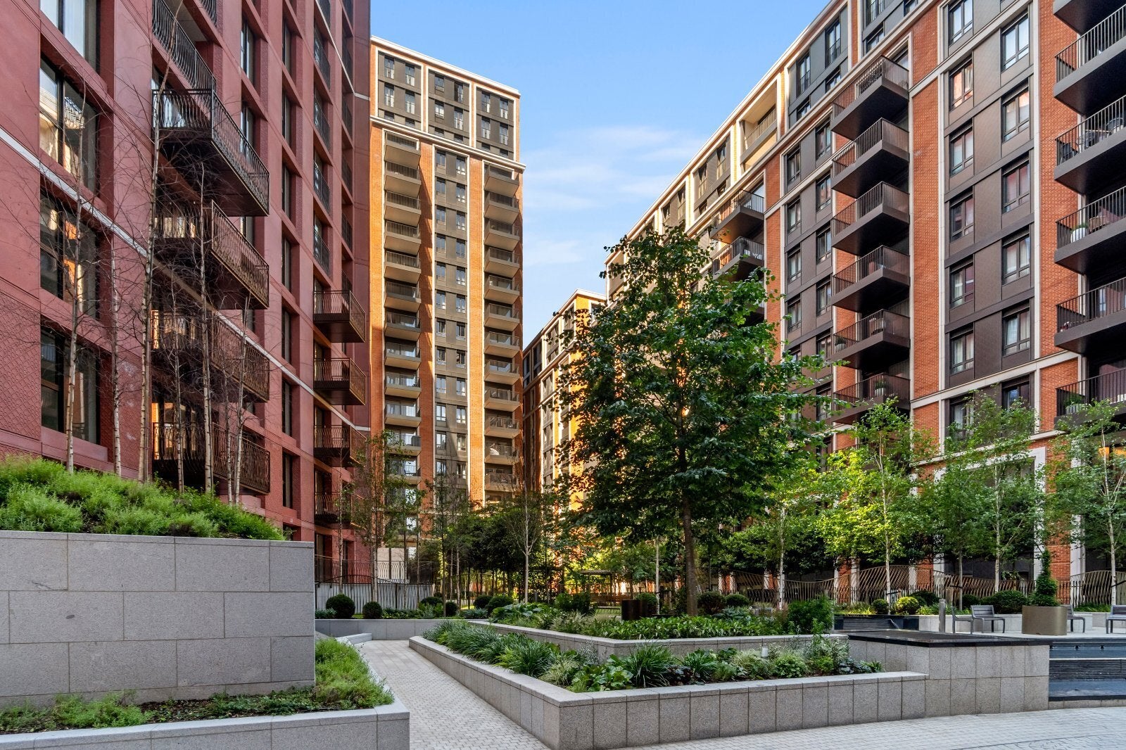 Flat Maida Avenue in City of Westminster