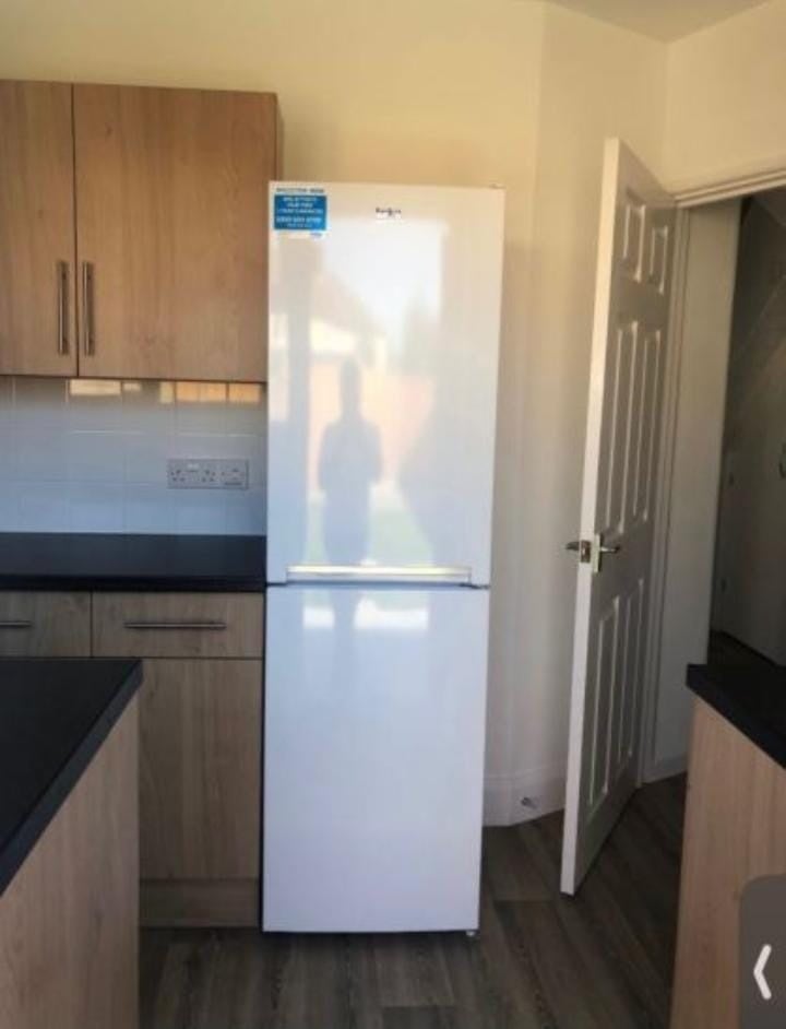 Room Maplestead Road in Greater London