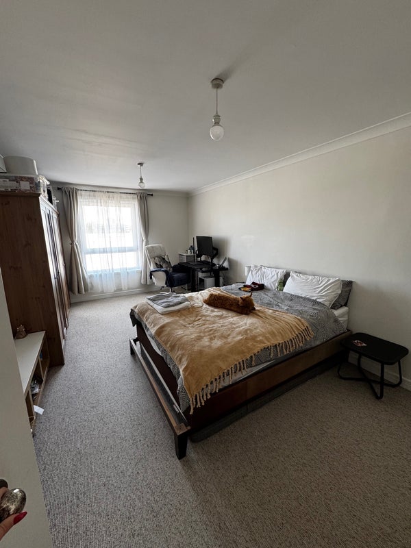 Room Homer Drive in Greater London