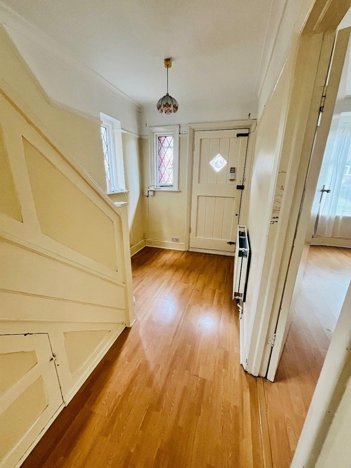 House Lynton Mead in Greater London