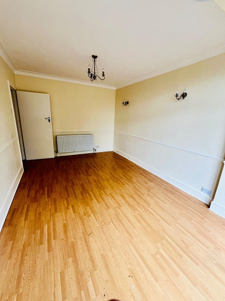 House Lynton Mead in Greater London