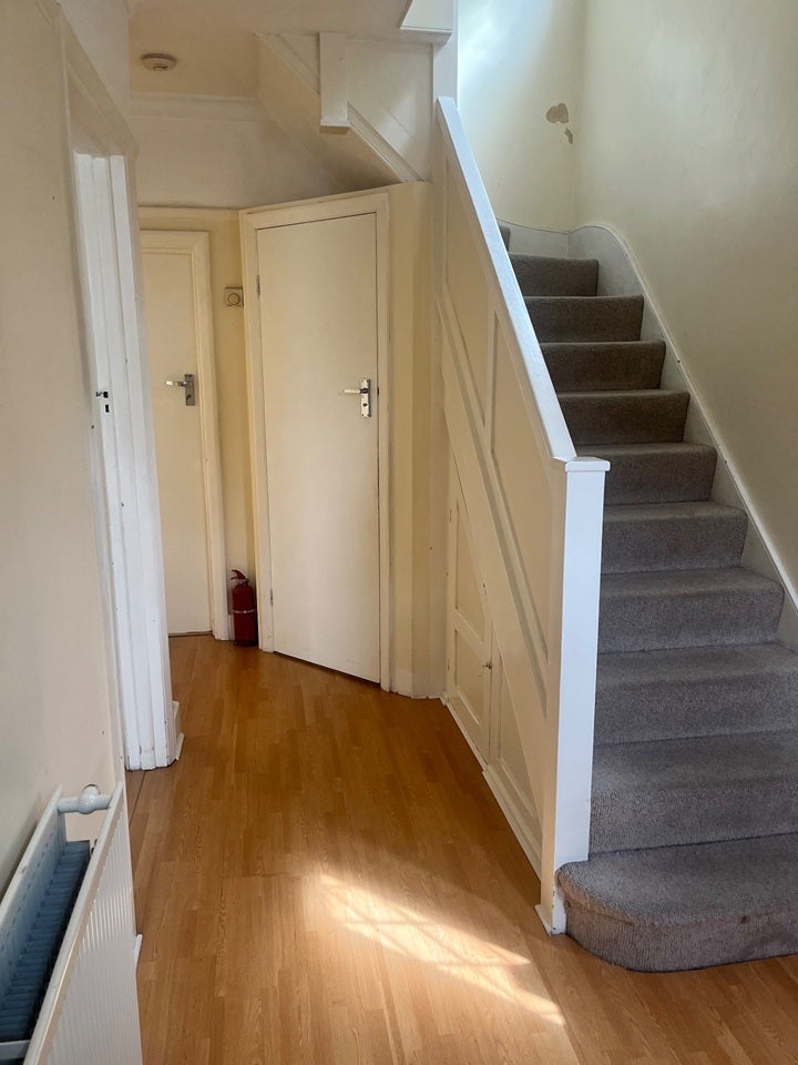 House Lynton Mead in Greater London